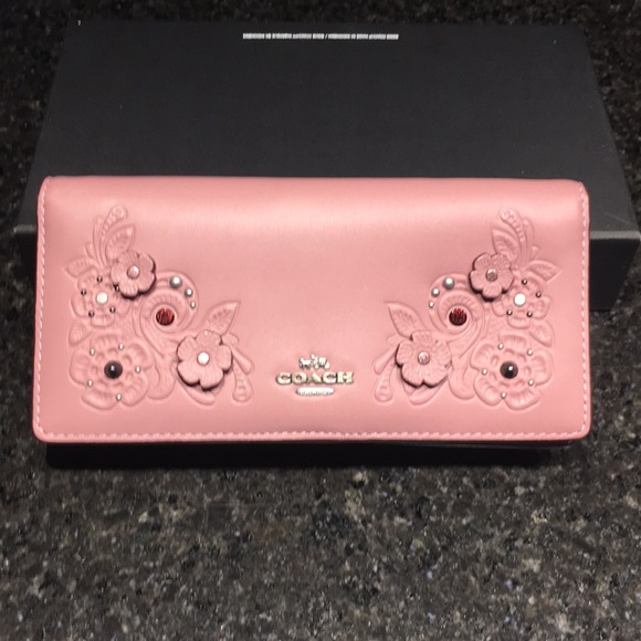 Coach Handbags - Coach wallet with slide out wrist strap